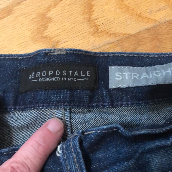 Aeropostale distressed jeans - Picture 2 of 5